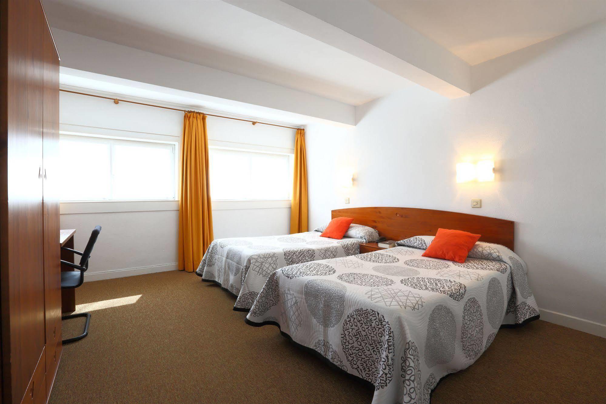 Hotel Record San Sebastian Bagian luar foto