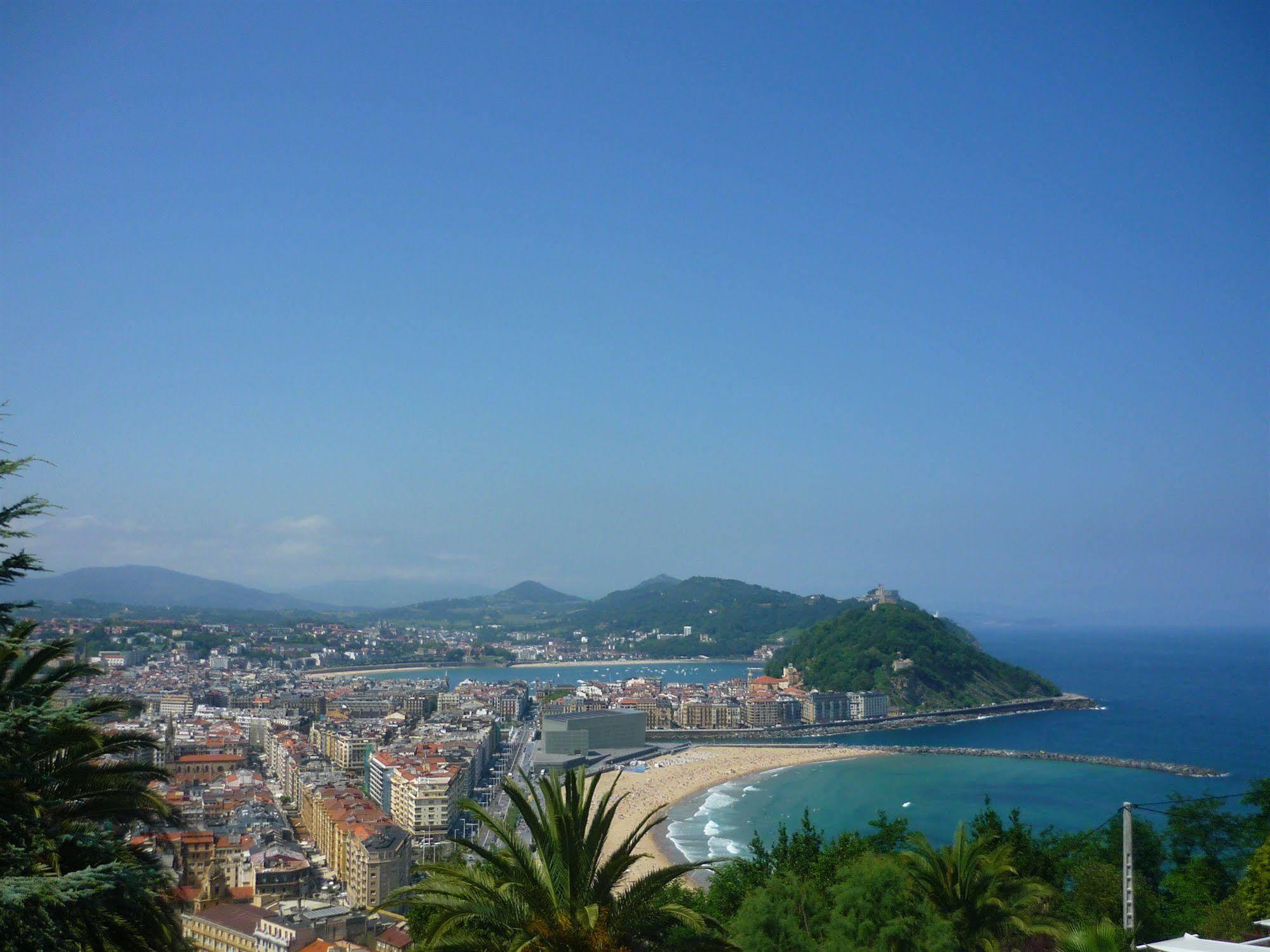 Hotel Record San Sebastian Bagian luar foto