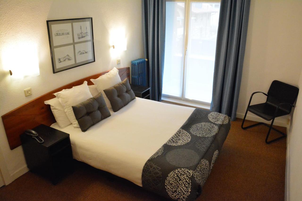 Hotel Record San Sebastian Bagian luar foto